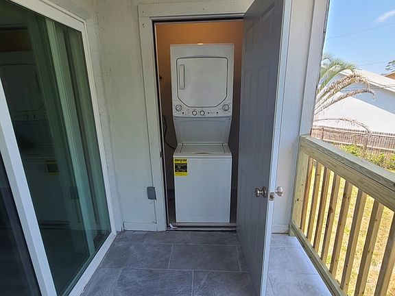 4th image of 7196 68th Ct N APT B