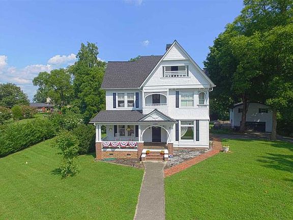 3rd image of 244 Woodlawn Ave