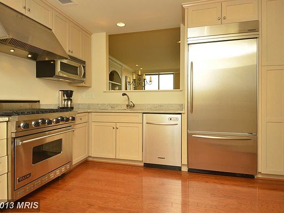 2nd image of 1450 Emerson Ave APT 415