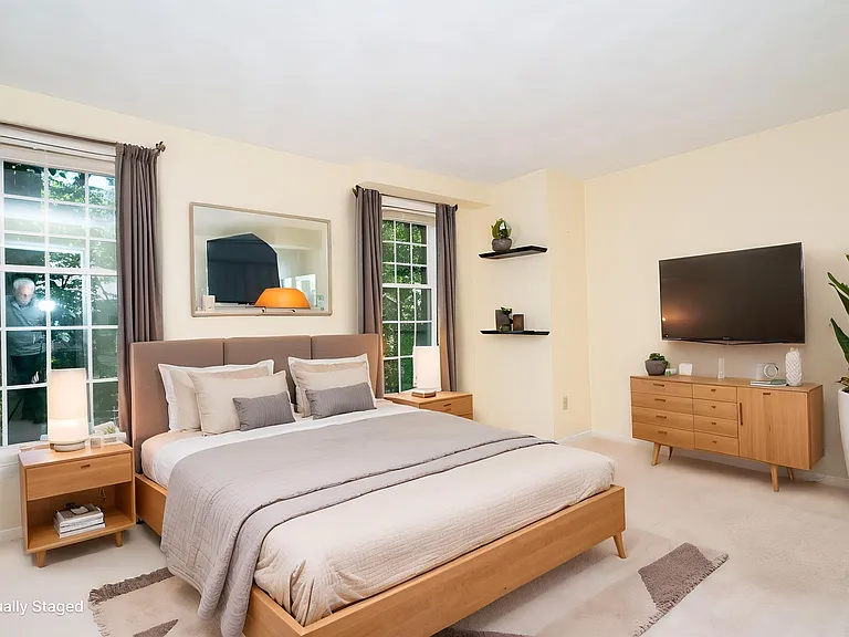 111 Brigham St #20C — Photo 9