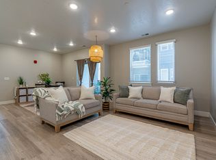 473 W 40 S #H-201, Providence, UT 84332