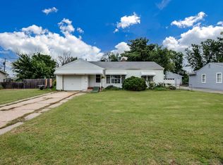73 Random Rd, Hutchinson, KS 67502