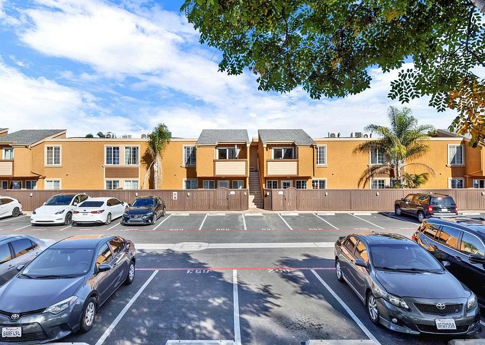 1st image of 5252 Balboa Arms Dr Unit 203