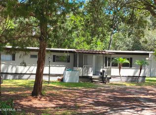 104 Albany Ct, Satsuma, FL 32189