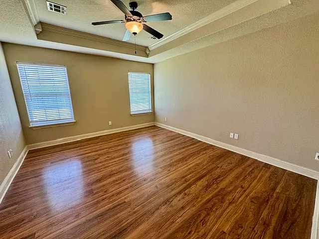 2701 Ledbury Cv — Photo 17