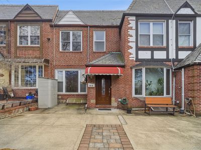 7285 YELLOWSTONE BLVD, Forest Hills, NY, 11375