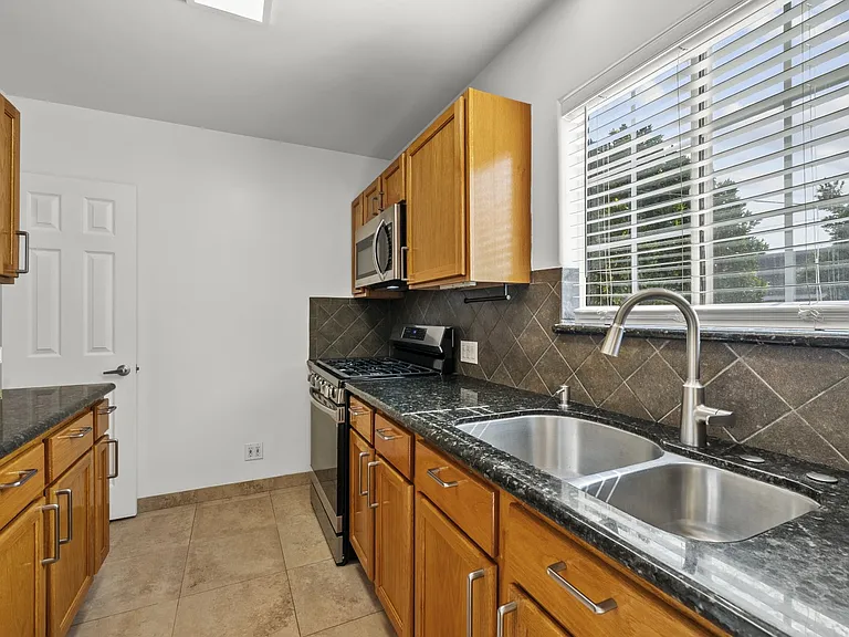 8440 Oakdale Ave — Photo 13