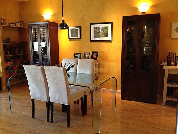 2nd image of 1020 Church St #1