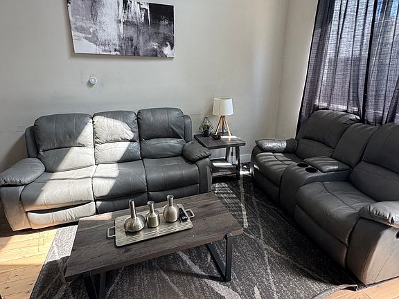 5th image of 2527 Annin St