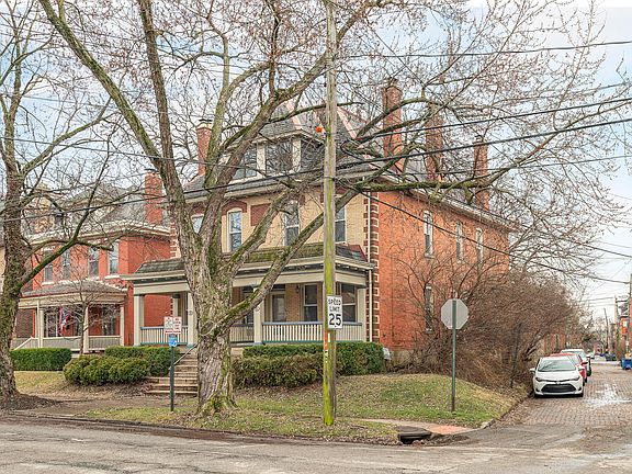 2nd image of 239-241 W 1st Ave