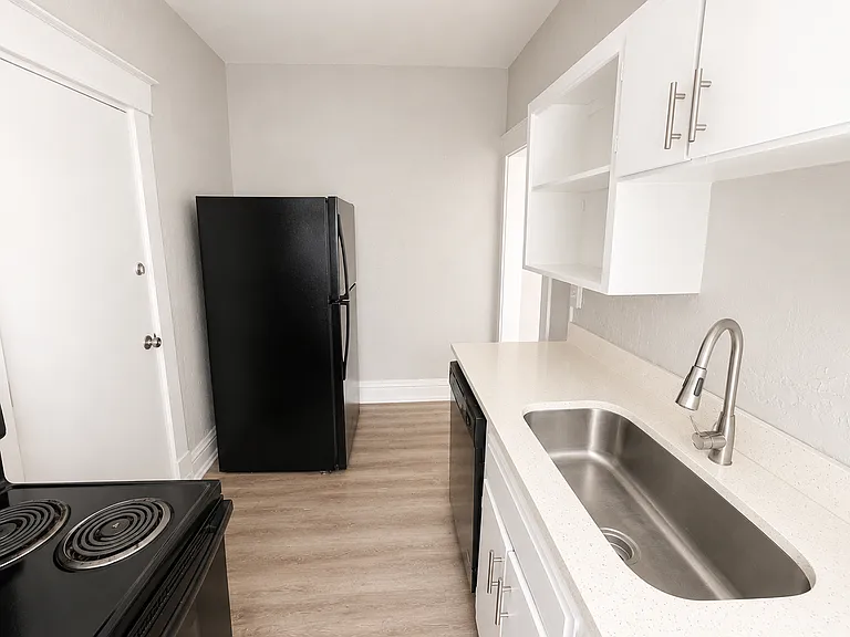 4005 Holly St #2N — Photo 4