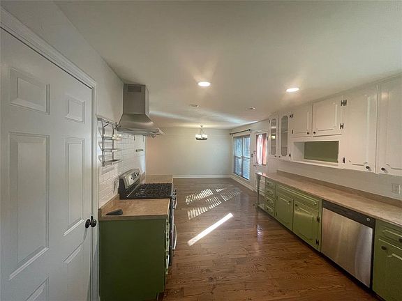 5th image of 1125 Trailwood Dr
