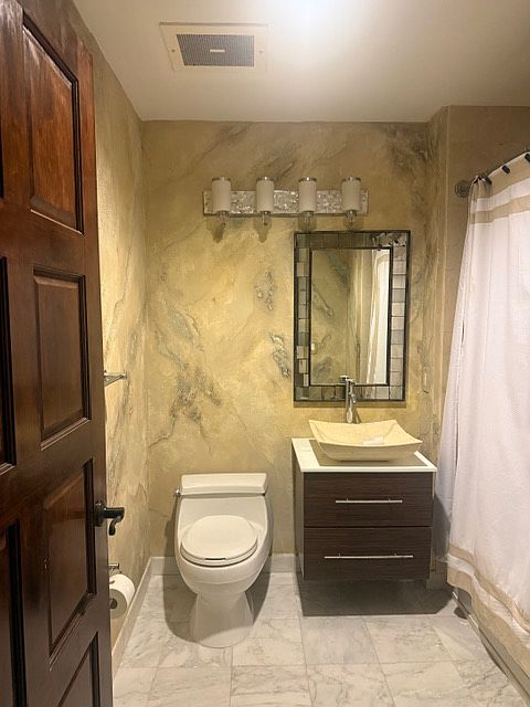 2nd image of 389 Washington Blvd #32H