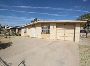 962 Navarrette Cir, El Paso, TX 79907
