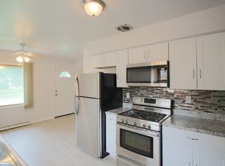 4262 N 74th St, Milwaukee, WI 53216