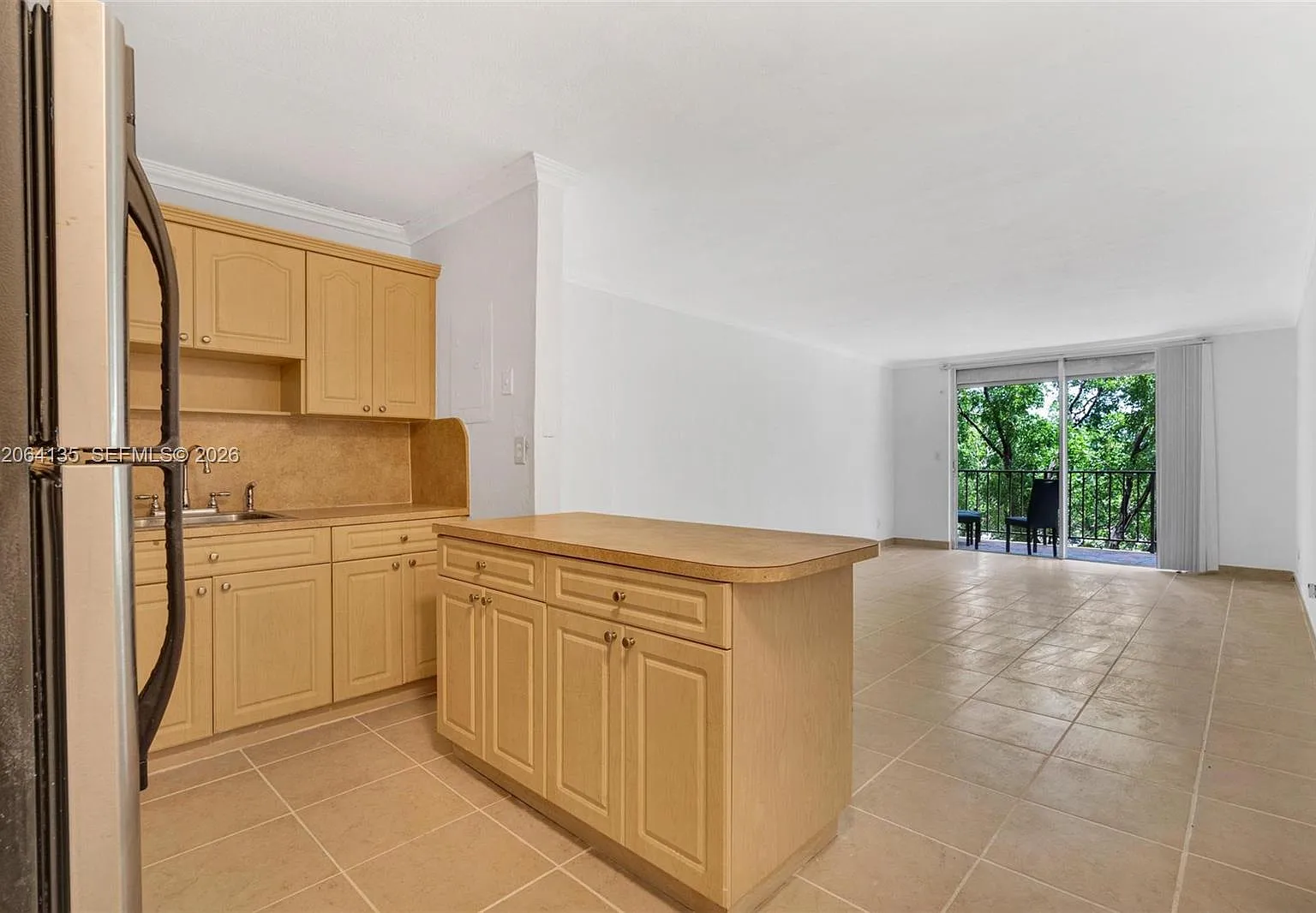 Three Horizons South Cond — Photo 4