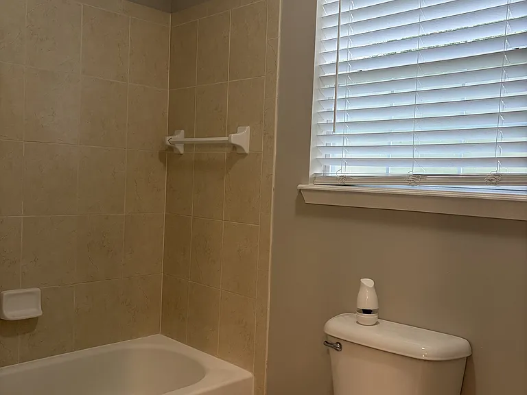 4957 Verdis St — Photo 4