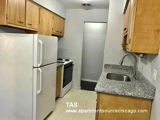 4th image of 6029 N Winthrop Ave APT 301