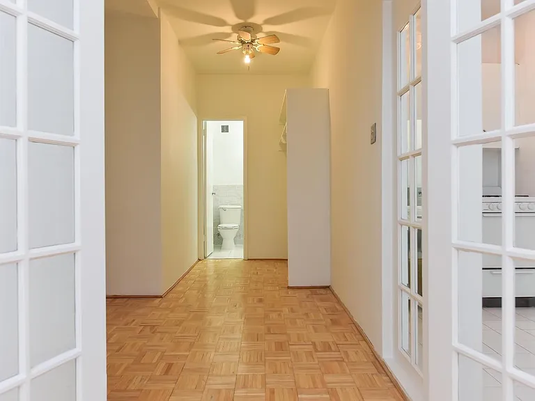 1021 Arlington Blvd #313 — Photo 14