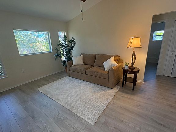 5th image of 108 Sand Hill St