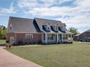 1104 Spearpoint Dr, Hendersonville, TN 37075