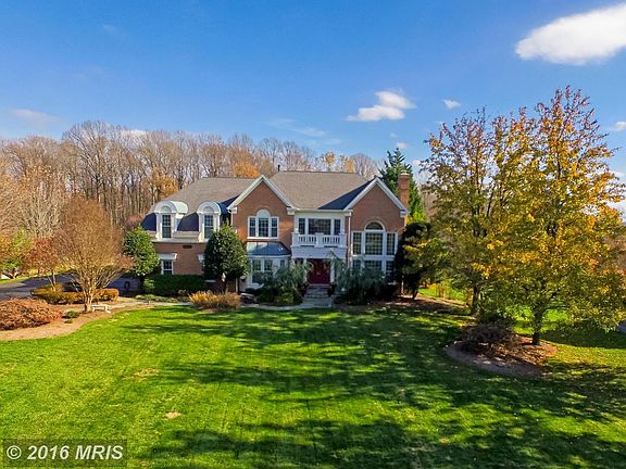 2nd image of 17531 Applewood Ln