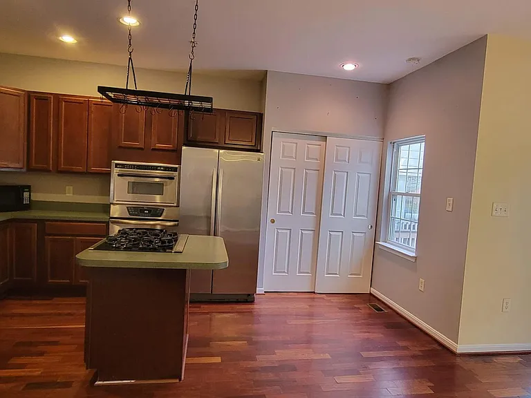 1533 S Rambling Way — Photo 46