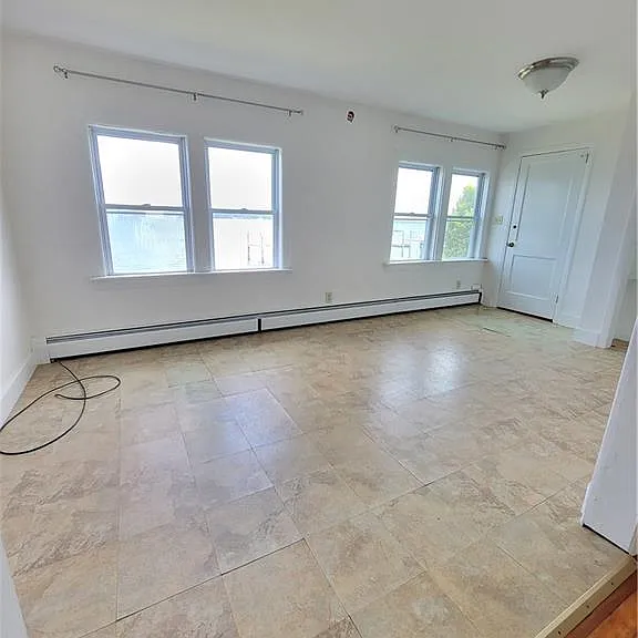 38 Aquidneck Ave #1 — Photo 7
