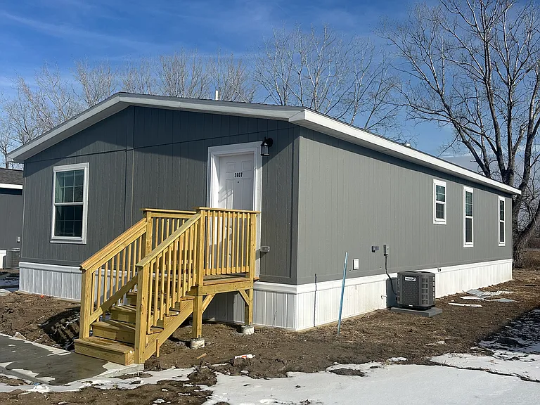 3607 Warren Ct — Photo 11