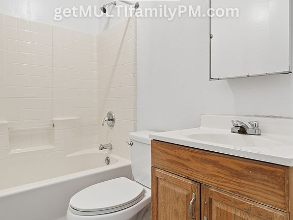 2nd image of 1331 E Pueblo Ave Unit 2