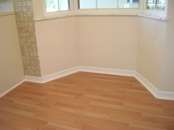 3rd image of 487 Grove Isle Cir #487