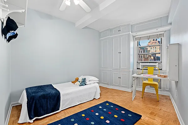 Sold by Compass | media 6