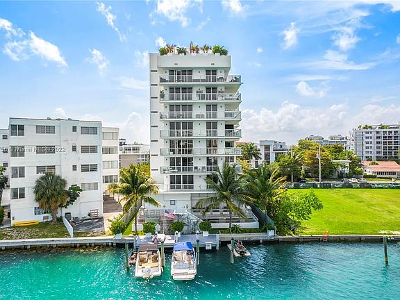 4th image of 9901 E Bay Harbor Dr #301302