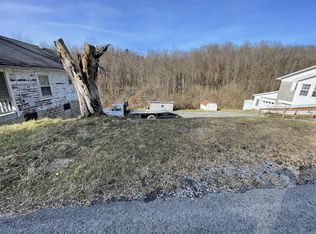136 Odell St, Fairmont, WV 26554