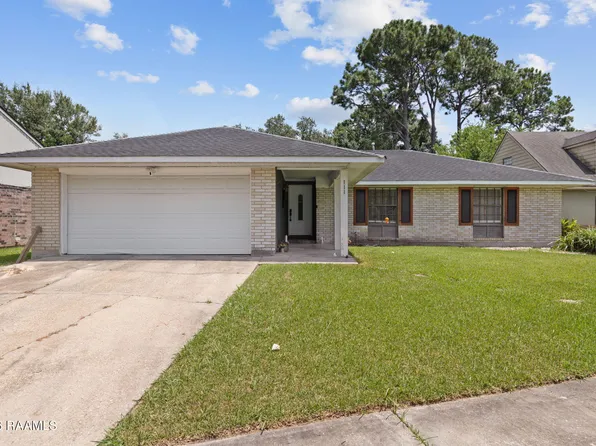 111 Castle Row, Lafayette, LA 70506