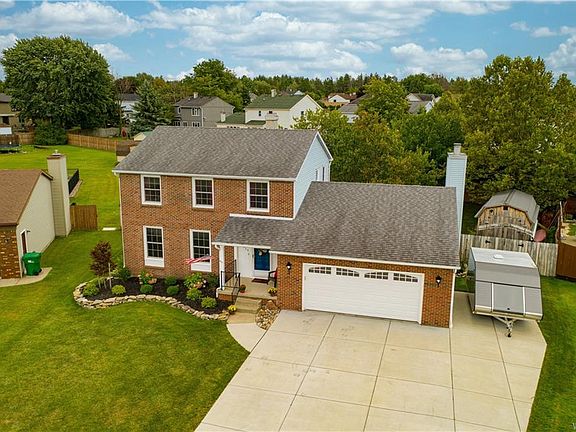 3rd image of 4619 Ironwood Dr