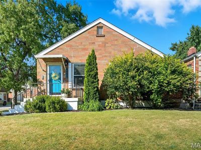 4991 Pernod Ave, Saint Louis, MO, 63139