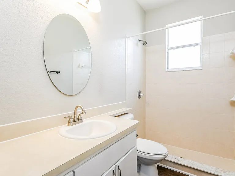 6033 Live Oak Dr — Photo 15