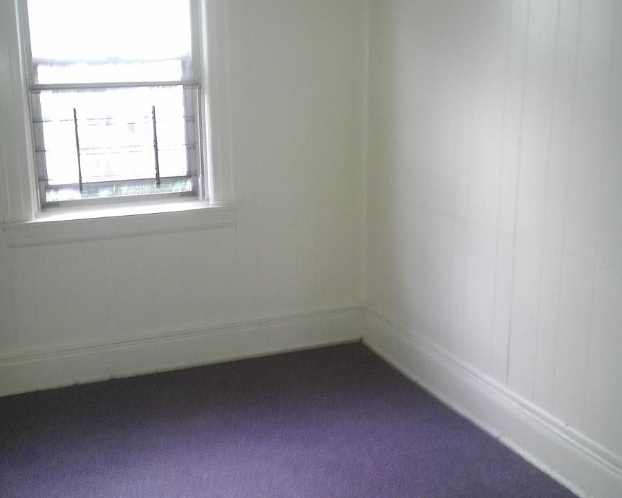2nd image of 11444 140th St