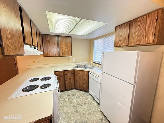 5th image of 64 W Mead Ave #Ab