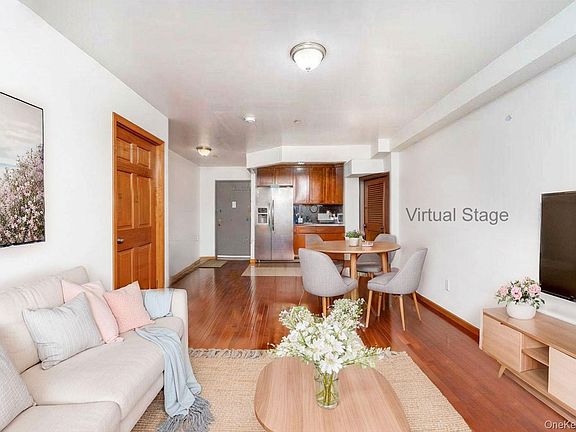 2nd image of 14118 Cherry Avenue #2C