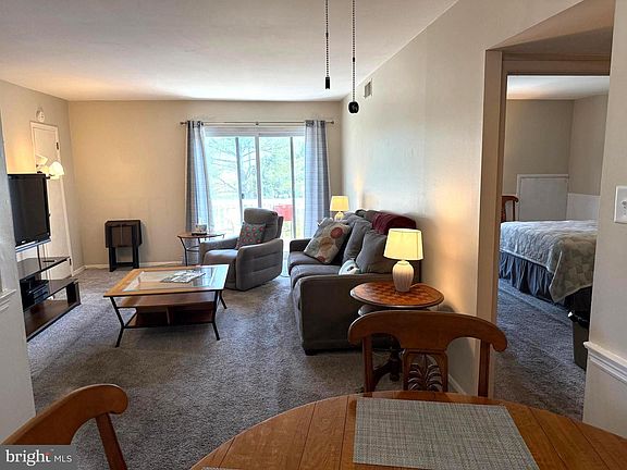 3rd image of 6223 Hilltop Dr #27