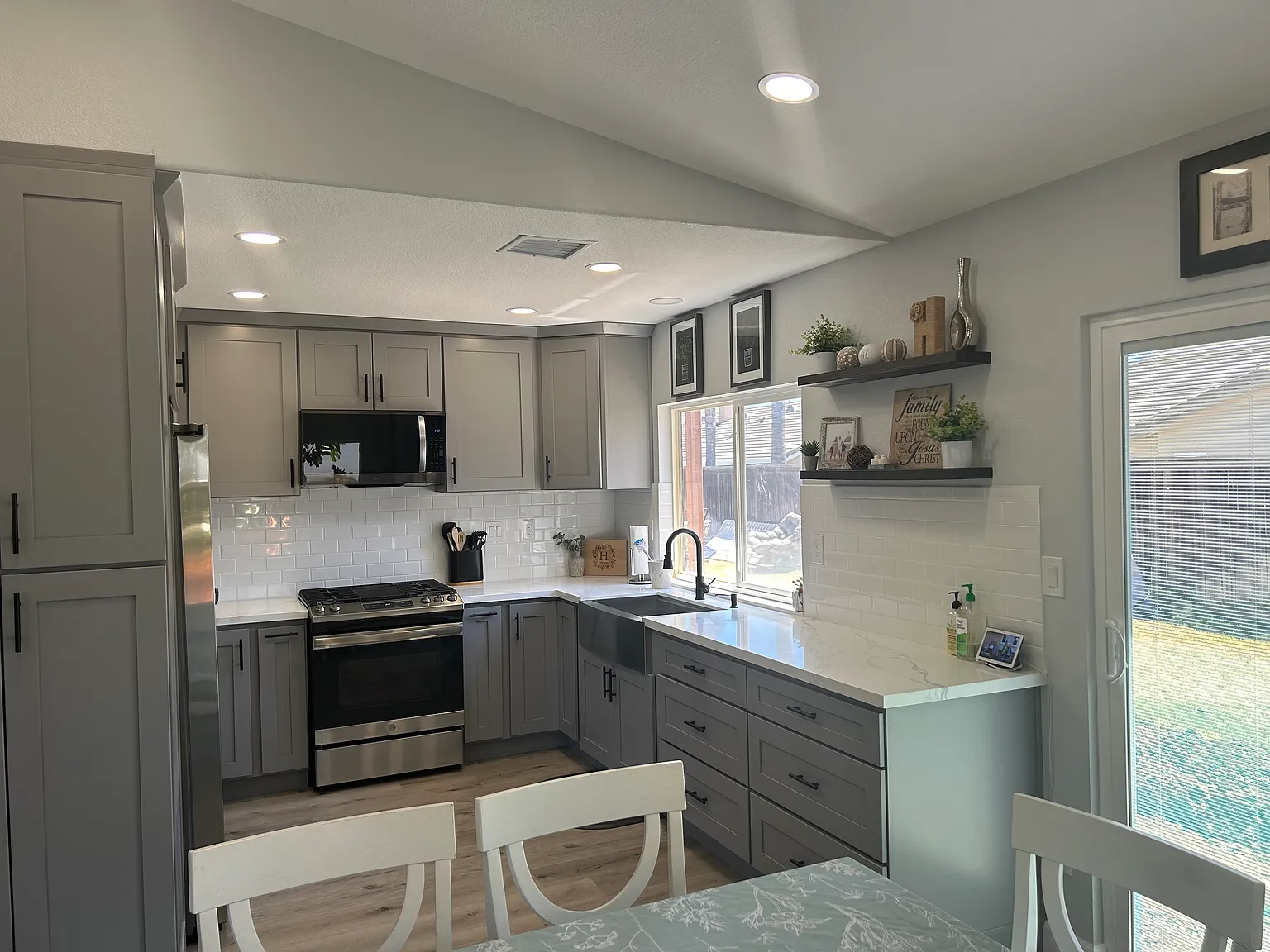 3 bed, 1443 sqft, $2,800 — Photo 3