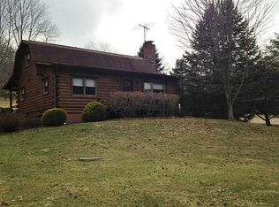 186 Fenneltown Rd, New Alexandria, PA 15670