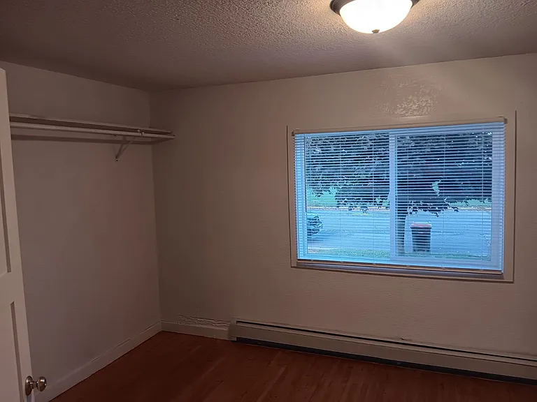 112 5th St S #1 — Photo 27