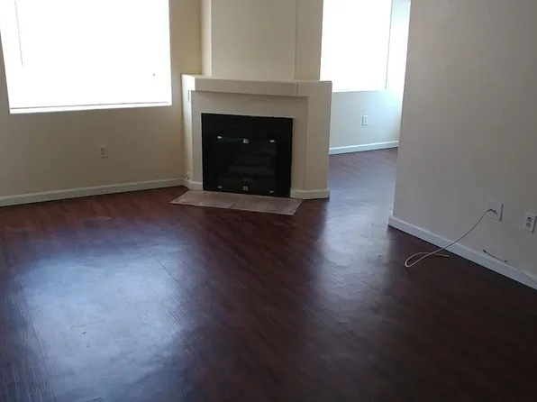 1050 E Cactus Ave Unit 2011, Las Vegas, NV 89183