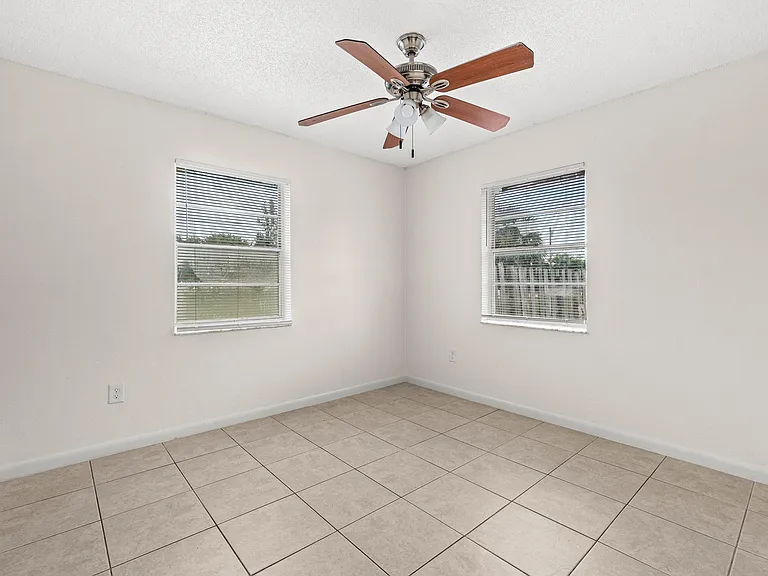 4807 Gulfstream Rd — Photo 16