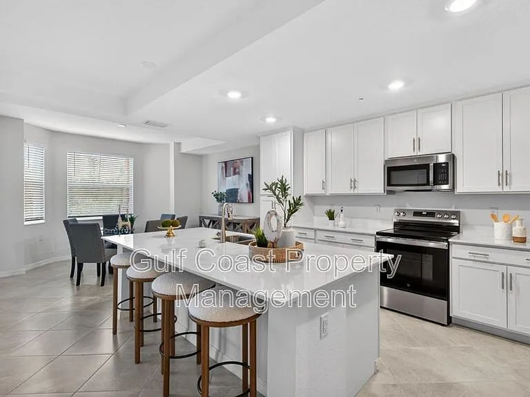 14201 Heritage Landing Blvd #1312 — Photo 9