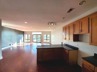 5720 W Grand Ave #2QG, Chicago, IL 60639