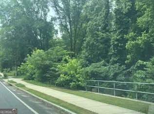 2133 Peach Ln SE, Smyrna, GA 30080